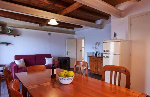 Bellano House | Nice apartment in villa for 12 guests with A/C, WIFI, TV, patio and pets allowed