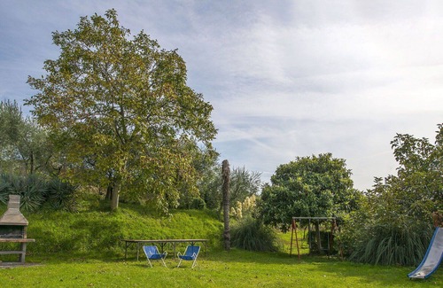 Bardolino Villa | Nice apartment in villa for 4 guests with pool, WIFI, A/C, TV, panoramic view and parking