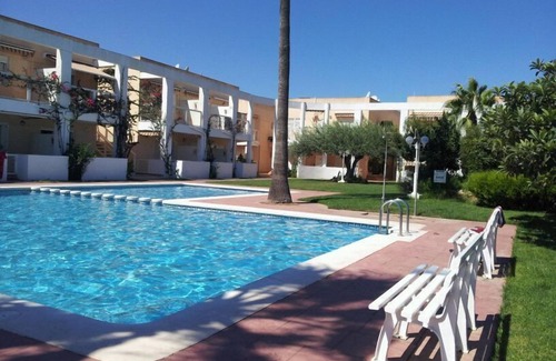Vinaros Apartment | Nice apartment on the 1st Line of the Beach; pool and wifi, garage Ref: VT-3380-CS