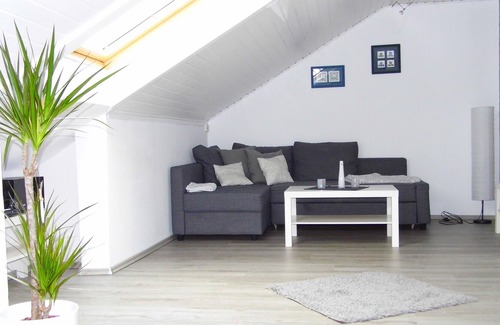 Harleshausen Apartment | Nice apartment on the outskirts