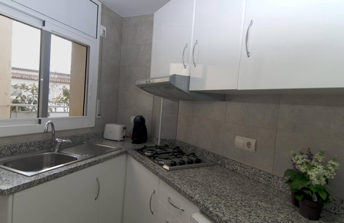 L'Escala Apartment | Nice apartment with large terrace and sea views