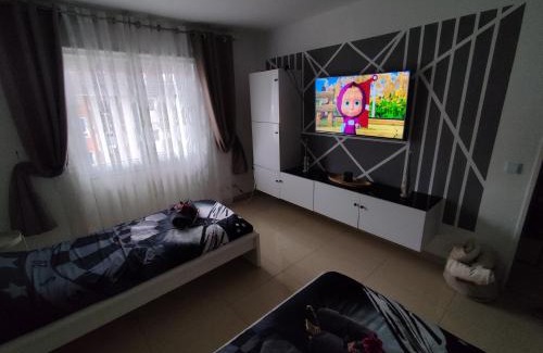 Hoehenberg Apartment | Nice Appartement near TradeFair and City 8 Min.