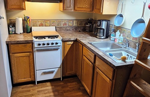 Soldotna Cabin | Nice Cabin Near the Kenai River