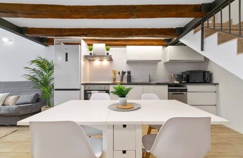 Vilanova I la Geltru Apartment | Nice Central Loft