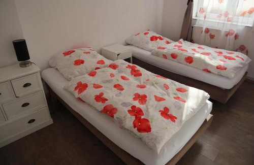 Weissensee Apartment | Nice City Apartment