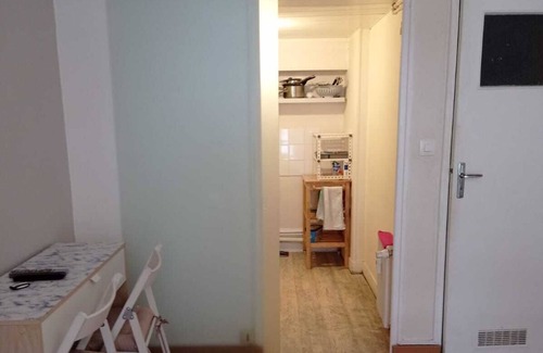 Gare-Jouvenet House | Nice F1 in residence with private parking