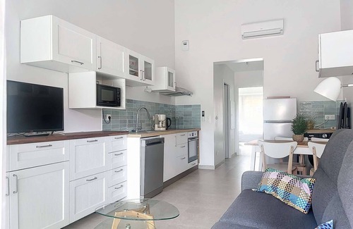 Vieux-Boucau-les-Bains Apartment | Nice flat by the lake in a residence with pool