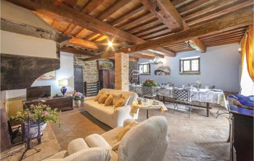 Apecchio House | Nice Home In Apecchio -Pu-