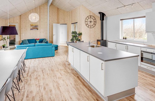Bogense House | Nice home in Bogense with sauna