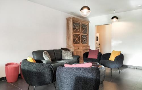 Adinkerke House | Nice Home In De Panne With Kitchen