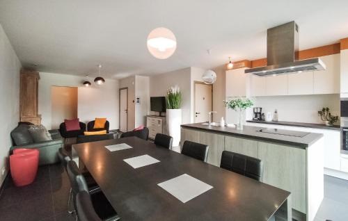 Adinkerke House | Nice Home In De Panne With Kitchen
