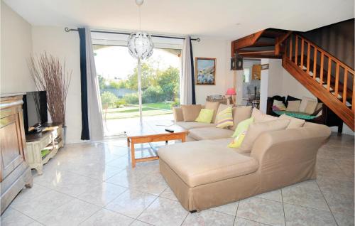 Eyguieres House | Nice Home In Eyguieres With Wifi