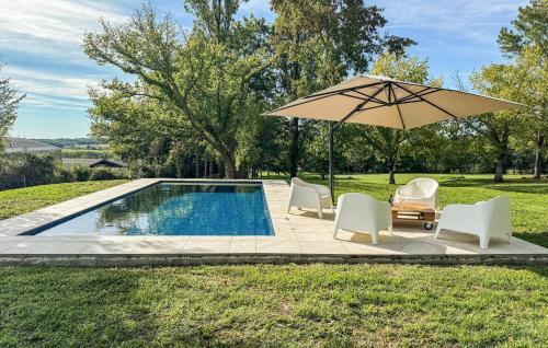 Gans House | Nice Home In Gans With Kitchen