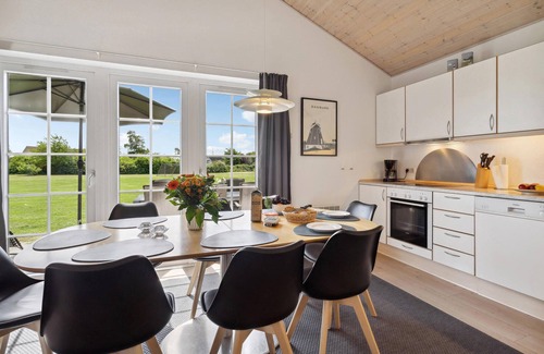 Grasten House | Nice home in Gråsten with sauna