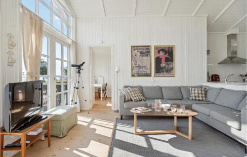 Hesselager House | Nice Home In Hesselager With Kitchen