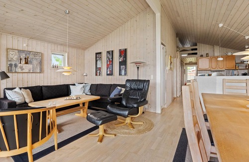 Juelsminde House | Nice home in Juelsminde with WiFi