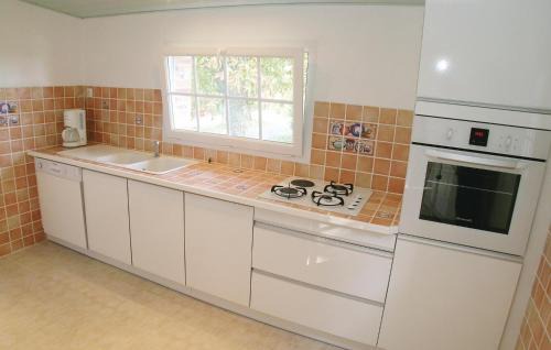 La Chapelle-Hermier House | Nice Home In La Chapelle Hermier