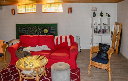 Musko House | Nice Home In Muskö With Wifi