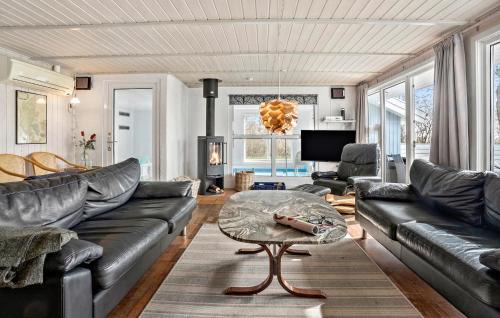 Houstrup House | Nice Home In Nørre Nebel With Sauna