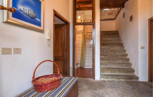 San Nicolo House | Nice Home In Raccuja With Kitchen