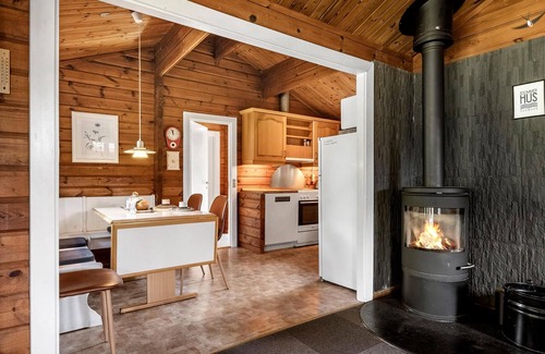 Skaven Strand House | Nice home in Tarm with swimming pool