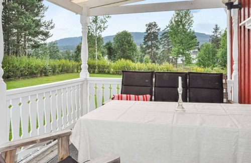 Torsby House | Nice home in Torsby with kitchen