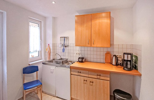 Mecklenburgische Kleinseenplatte House | Nice home in Wesenberg with kitchen