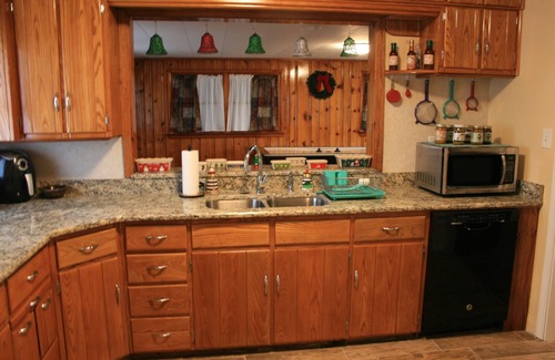 Maryville House | Nice Home Located Near The Smokie Mountains and The Dragon