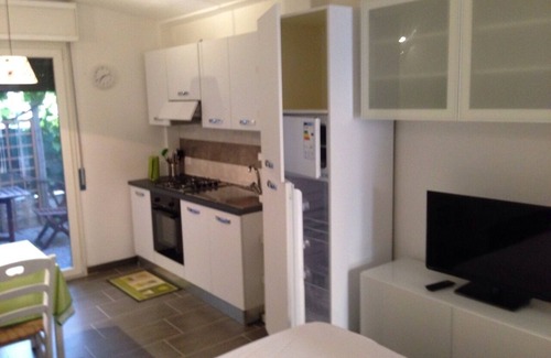 Castiglione della Pescaia Apartment | Nice apartment 50 mt from the sea with outdoor pergola.