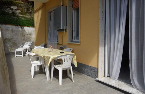 Moneglia Apartment | Nice one-bedroom apartment, less than a kilometer from the sea - citra 010037-lt-0588