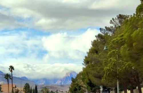 The Section Seven House | Nice Private Room Close to Red Rock & Las Vegas Strip #3