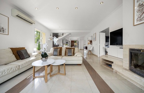 Palma de Mallorca Villa | Nice rooms near Palma / airport by the sea