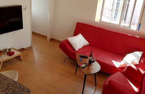 Cruz de Humilladero Apartment | Nice Studio Attic near the Central Bus Station and Railway Station AVE