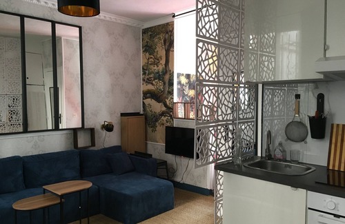 19th Arrondissement Apartment | Nice studio with outside Buttes Chaumont and Bassin de la Villette