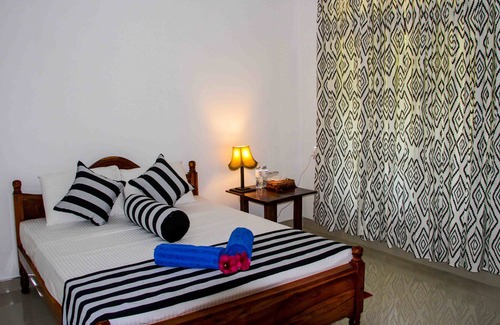 Sigiriya House | Nice View Lodge