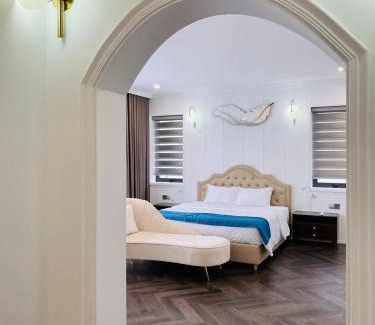 Bai Chay Villa | Nice Villa Venuestay