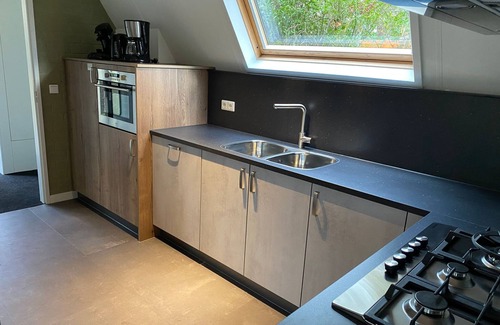 Municipality of Oosterhout House | Nice villa with 4 bathrooms, near Vrachelse Heide