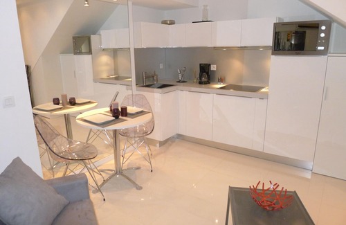 Jean-Medecin Apartment | NICE VILLAGE1 AP2087 by RIVIERA HOLIDAY HOMES