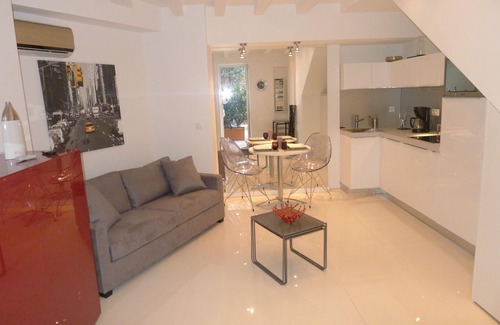 Jean-Medecin Apartment | NICE VILLAGE1 AP2087 by RIVIERA HOLIDAY HOMES