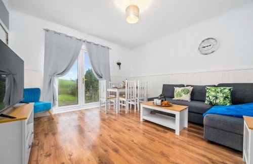 Airdrie Apartment | Nicol Apartment by Klass Living Airdrie