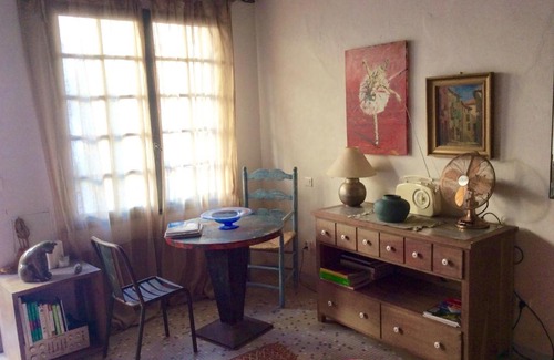 Saint-Quentin-la-Poterie Bed & Breakfast | Nid d'Artiste