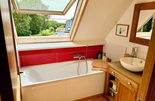 Fouesnant Bed & Breakfast | Nid Douillet Les Mouettes, vue sur mer
