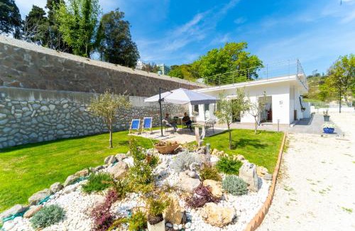 Pozzuoli House | Nientemale Residence Napoli