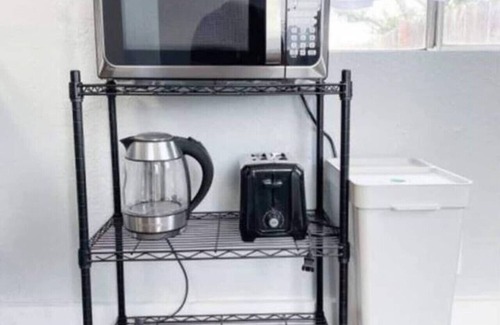 Visalia House | Nifty Trailer with Spacious Parking