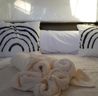 Puerto Calero Boat Rental | Night at sea Puerto Calero