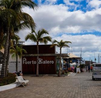Puerto Calero Boat Rental | Night at sea Puerto Calero
