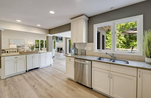 Mooresville House | Nights on Normandy w/Pool, Game Room & Optional Boat Rental Available