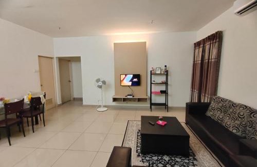 Wakaf Che Yeh Apartment | Niknoor Homestay Dviana Wakaf Che Yeh