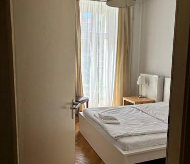 Prenzlauer Berg Apartment | Nikolas Cosy flat on Choriner street