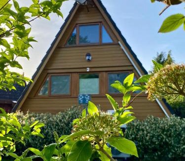 Bedekaspeler Marsch House | NiKoPes Triangle Vacation Home